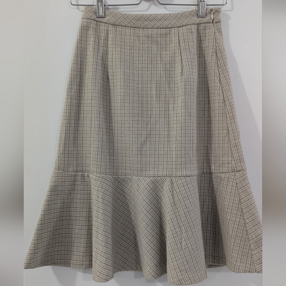 Udel Plaid Knit Flared Skirt